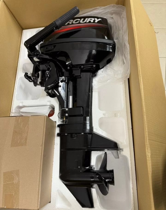 Лодочный мотор Mercury 9.9MH 169CC Light